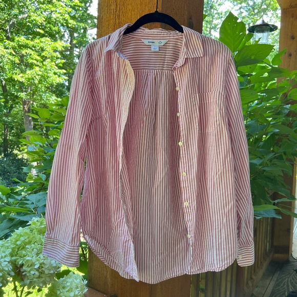 Old Navy Classic Shirt Size Small - Pink stripes - Picture 1 of 2